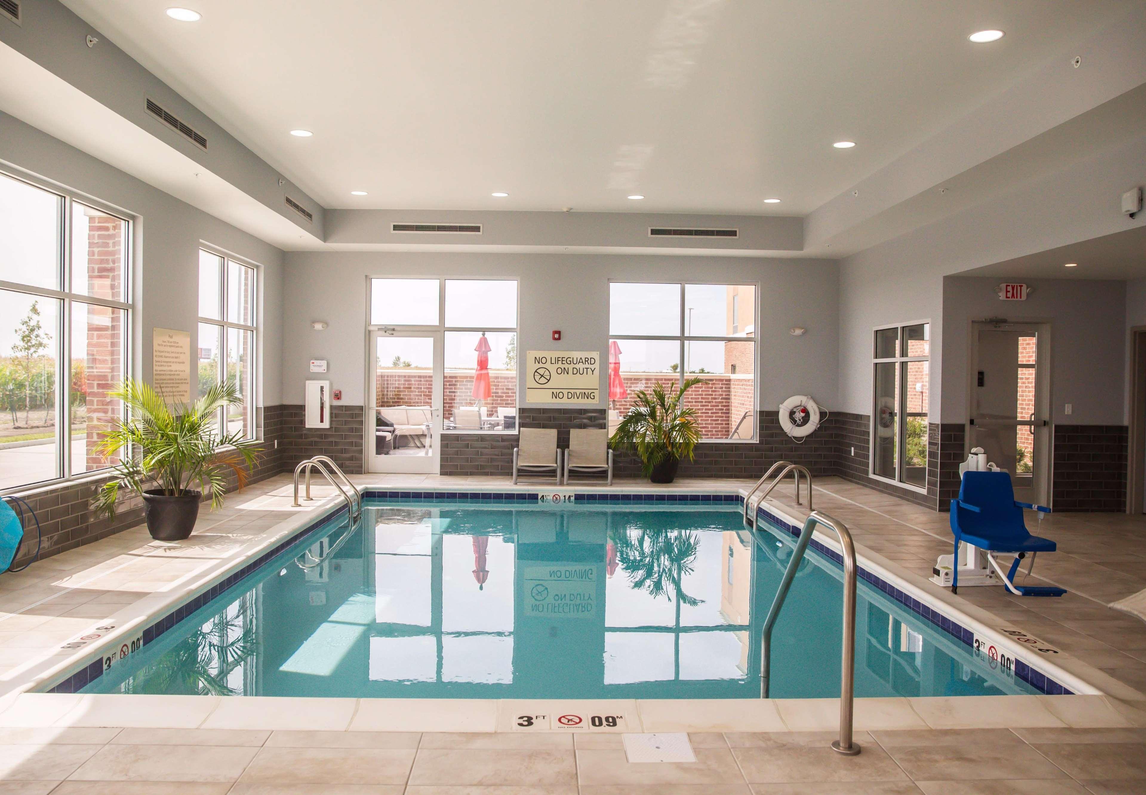 Hampton Inn-Pontiac Buitenkant foto