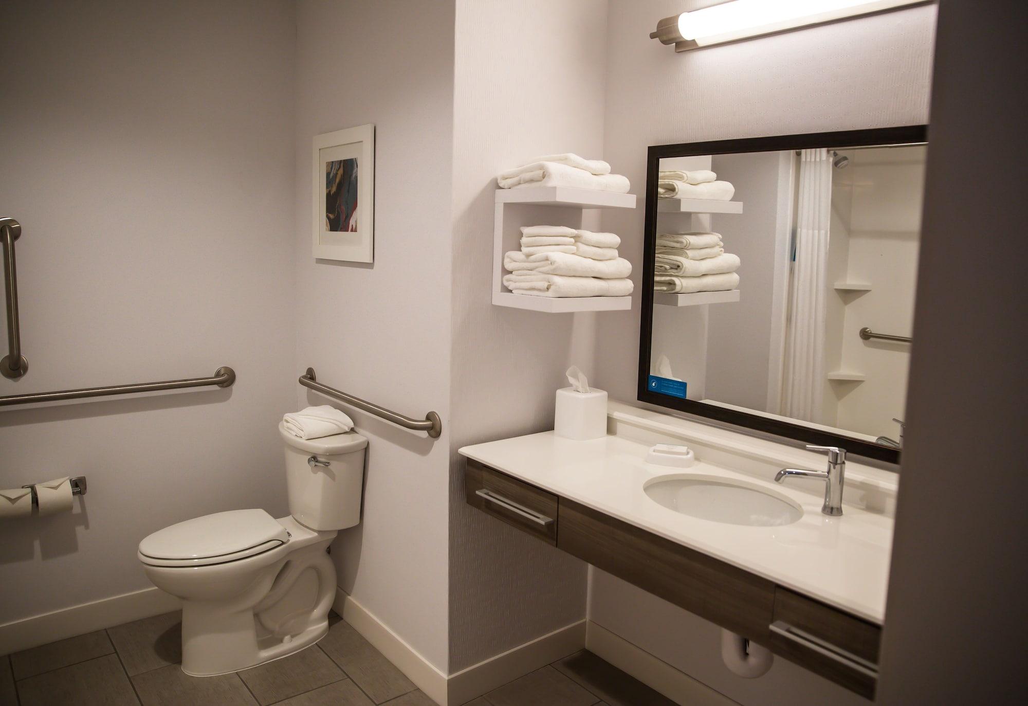 Hampton Inn-Pontiac Buitenkant foto